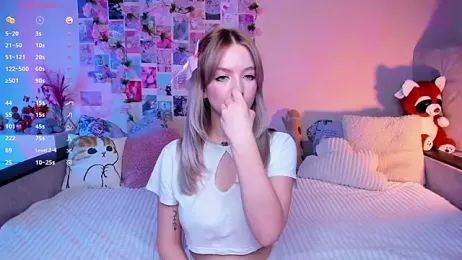 CortneyCane webcam model stream image