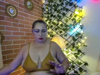 maja_hills webcam model stream image