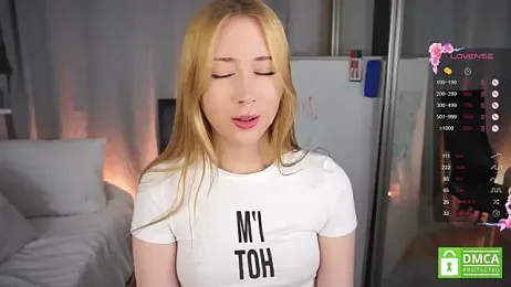 OraCurrington webcam model stream image