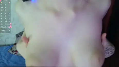 LolaVibe webcam model stream image