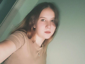 LisaRoze webcam model stream image