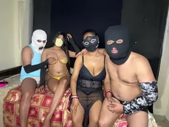 Zoyarathore_ webcam model stream image