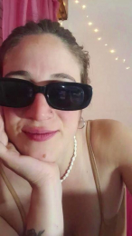 Bebitaa webcam model stream image