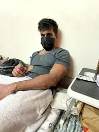 Hunkyardd webcam model stream image