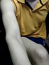 chocolate_alone webcam model stream image