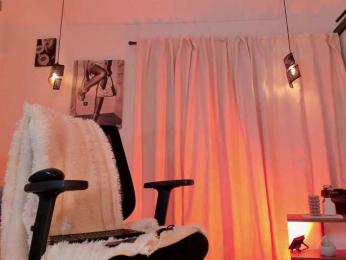 IsabellaLux- webcam model stream image