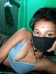 Hoty_girl_143 webcam model stream image