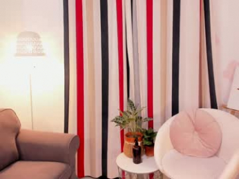 raychell_black webcam model stream image