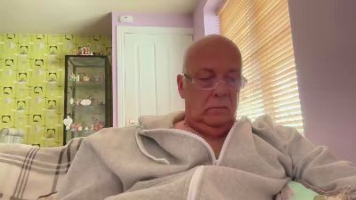 The_helmet7 webcam model stream image