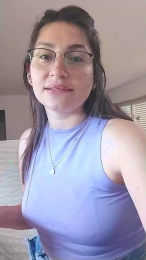 LolatuMiel webcam model stream image