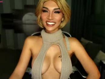 womanofyourdesire_ts webcam model stream image