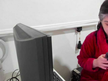 Yin-yanghot webcam model stream image