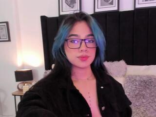 Alexaa Stonne webcam model stream image