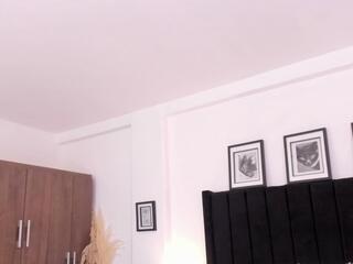 Alexaa Stonne webcam model stream image