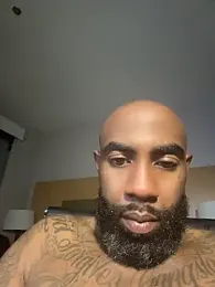 QHefner52 webcam stripchat model stream image