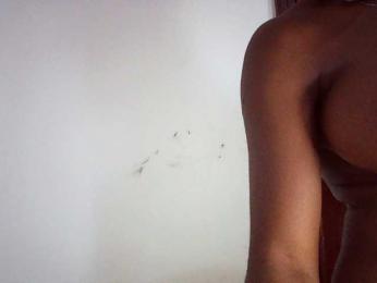 PreggoBeauty webcam model stream image