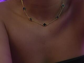 Isa Nixon webcam model stream image