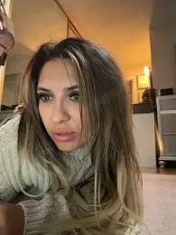 Chicagobabe webcam model stream image