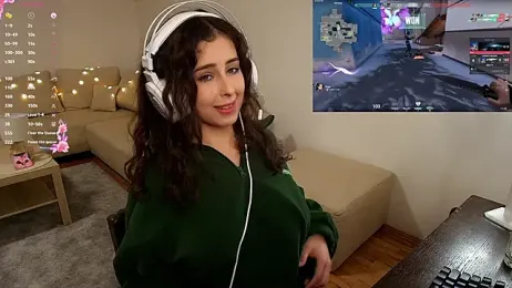 cosmosbaby webcam model stream image