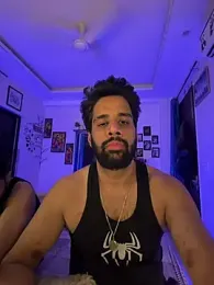 LiveXSoulmates webcam model stream image