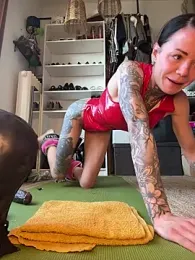 SkinnyLilly webcam stripchat model stream image