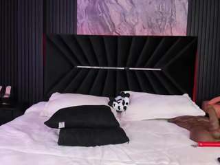 atinxnaugthy webcam camsoda model stream image