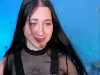 milana_sunny_ webcam model stream image
