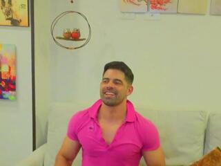 Andrew Fame webcam model stream image