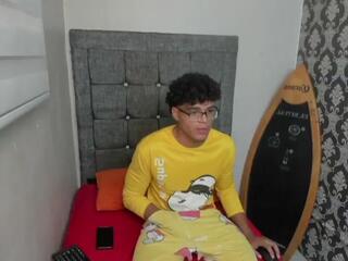 Riku Smith webcam model stream image