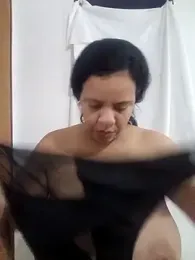 lapatronav2026 webcam stripchat model stream image