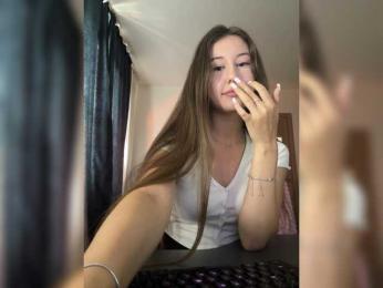 ViolettaBloom webcam model stream image