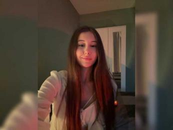 ViolettaBloom webcam model stream image