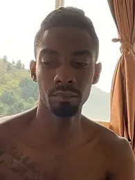 Malkon_Big webcam model stream image