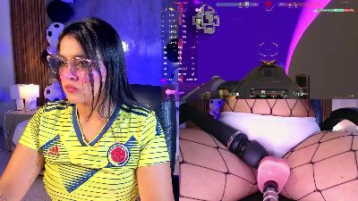 LuciaReid webcam cam4 model stream image
