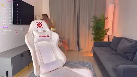 mikkixmeow webcam model stream image