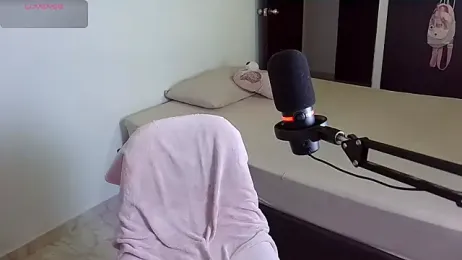 Ania_jones webcam stripchat model stream image