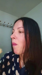 FoxySpanks webcam model stream image