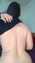 FoxySpanks webcam model stream image