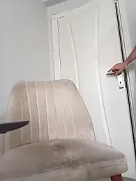 NiiiRvaNaa webcam model stream image