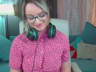 nandismile webcam model stream image