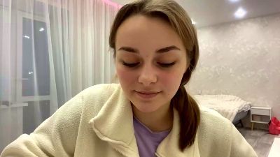 XeniaResner webcam model stream image