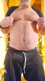 bbtomRE webcam model stream image