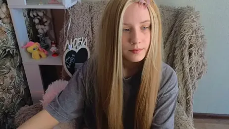 sarakaell webcam model stream image