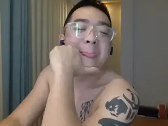 iamtobias webcam model stream image
