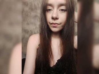 MilkaVay1 webcam model stream image