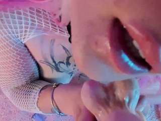 broklinwhite webcam model stream image