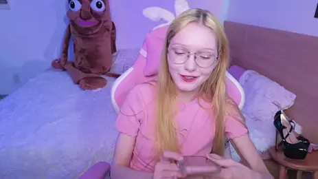blush webcam model stream image
