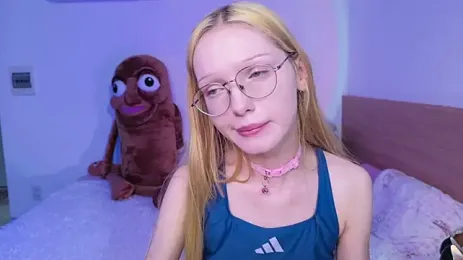 blush webcam model stream image