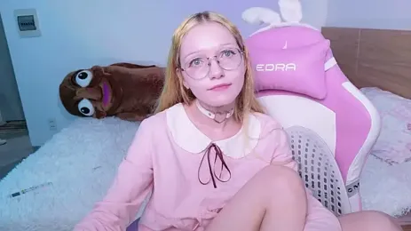 blush webcam model stream image