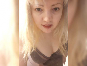 StefanyMellow3 webcam model stream image